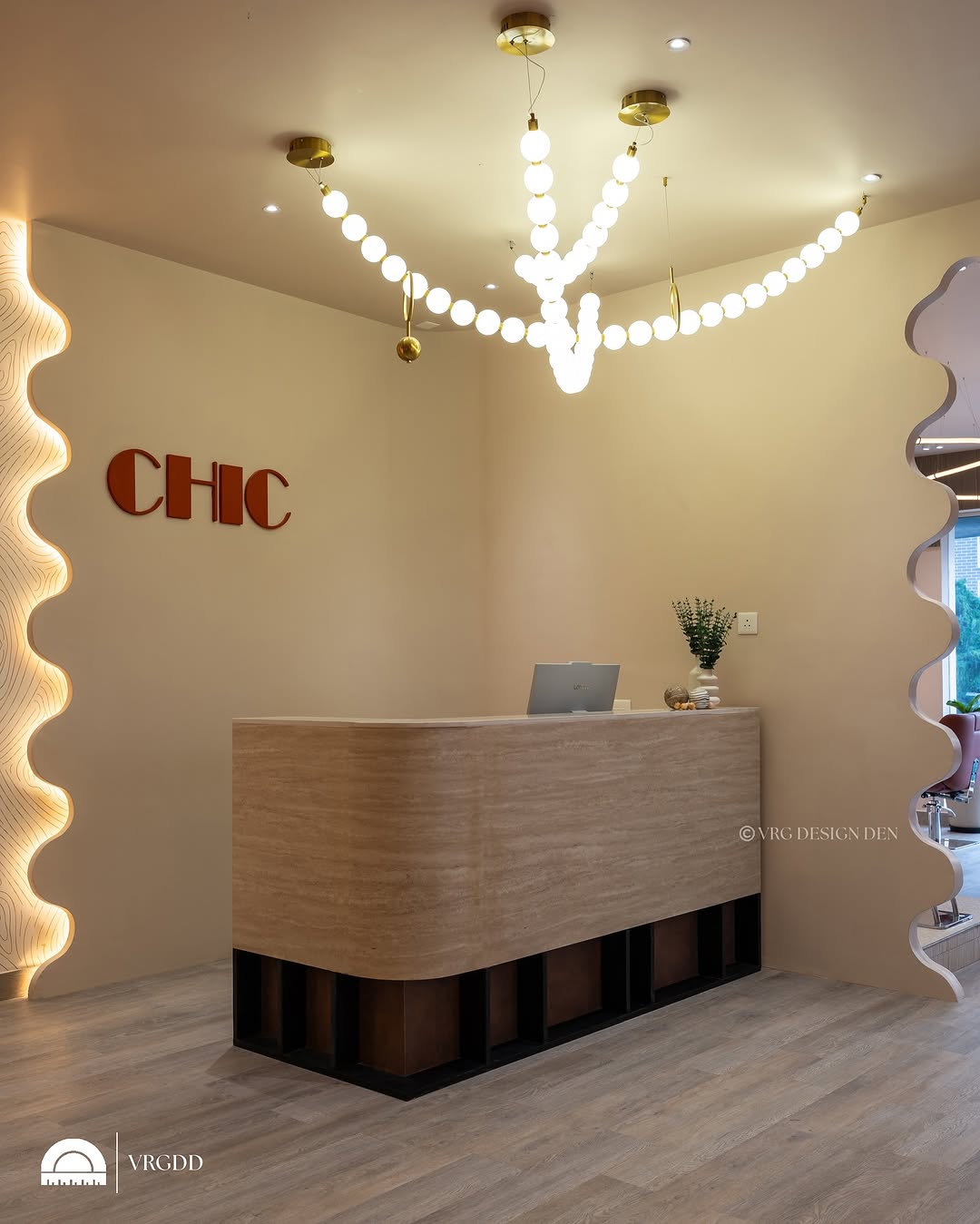About Chic Salon
